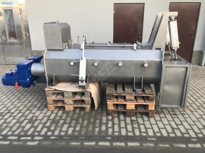 Specialist 1000 L mixer for all kinds of heavy masses, meat etc.